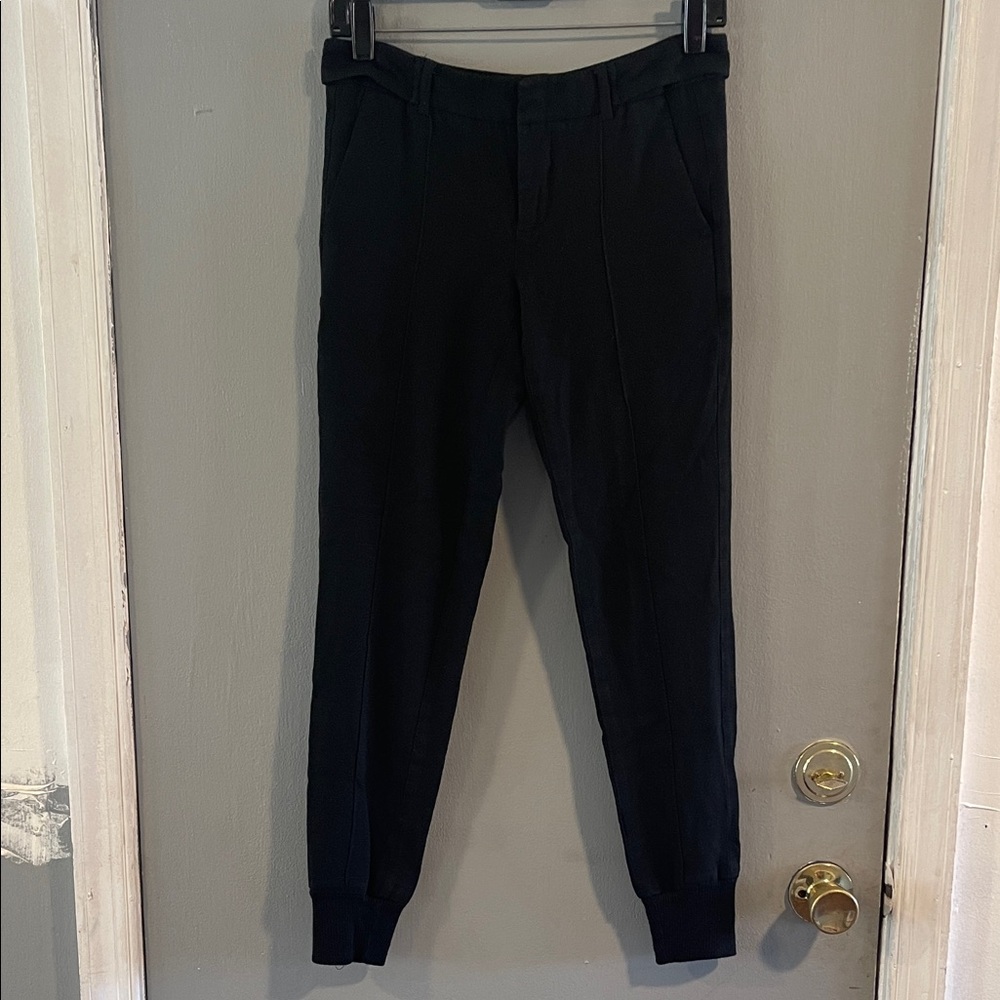 Vince Women's Black Jogger Pant Size‎ 0